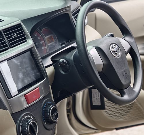 AVANZA G MATIC 2013 full