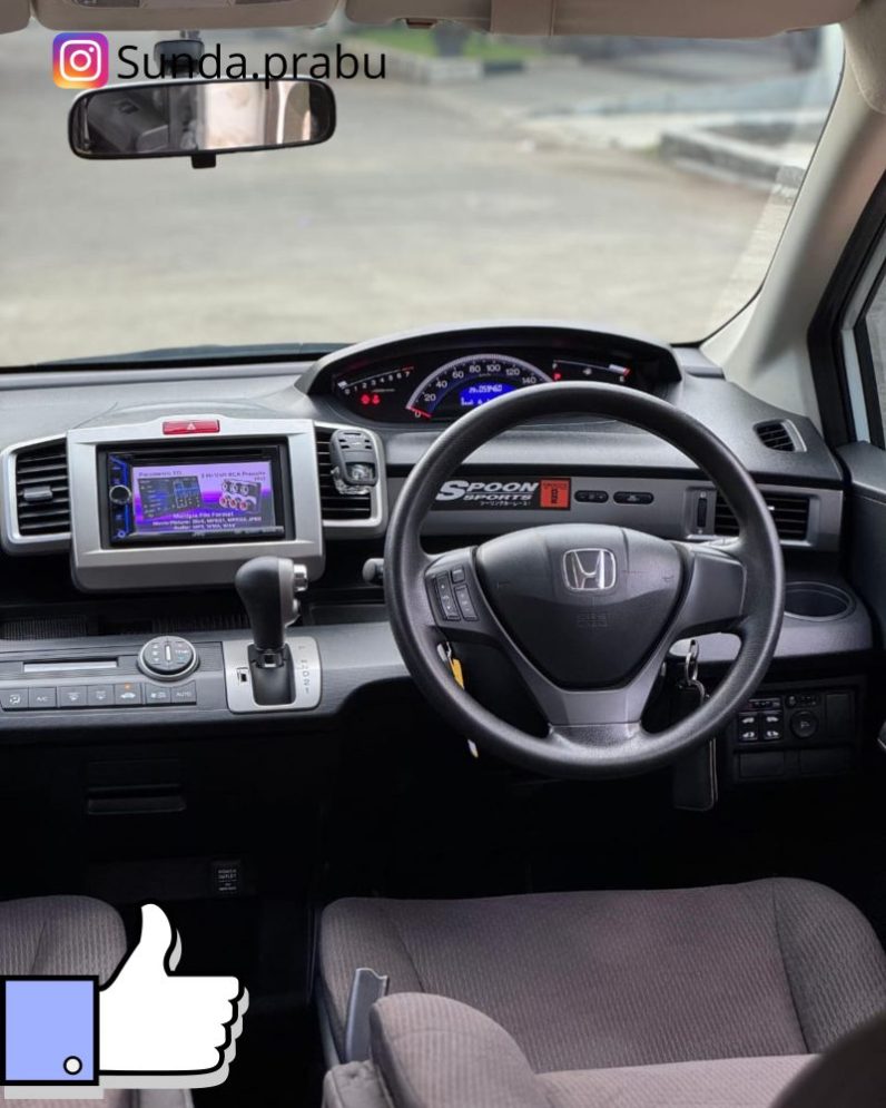 Honda Freed E PSD 2014 Last Editions full