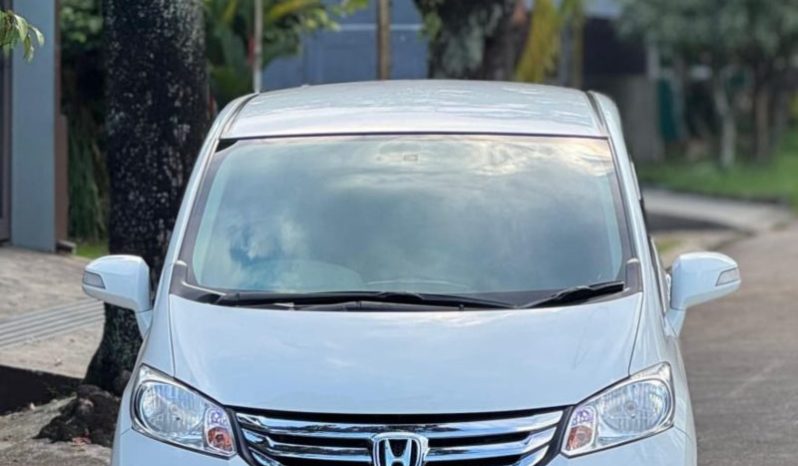 Honda Freed E PSD 2014 Last Editions full
