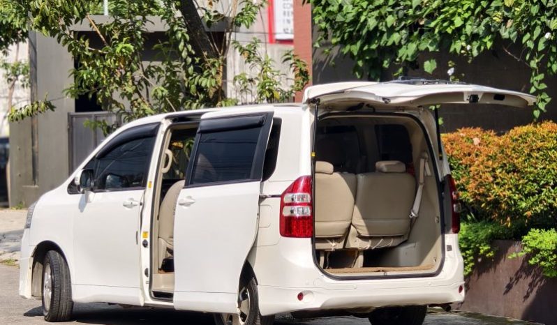 Toyota NAV1 V Matic 2014 full