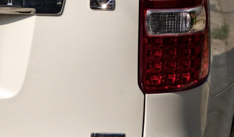 Toyota NAV1 V Matic 2014 full