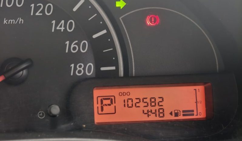 Nissan March Matic 2013 full